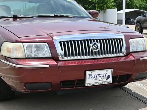 Used 2009 Mercury Grand Marquis LS RWD image 27