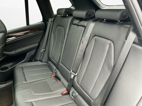 Used 2024 BMW X3 xDrive30i w/ Premium Package image 12