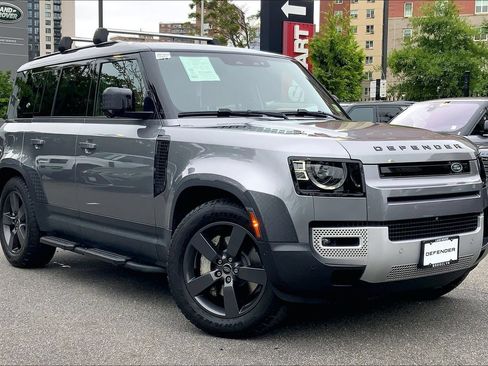 Certified 2023 Land Rover Defender 110 SE AWD/4WD image 2