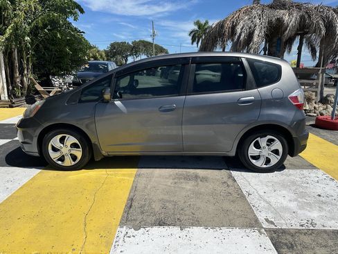 Used 2012 Honda Fit image 9