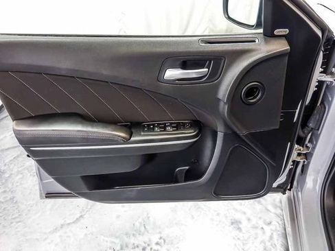 Used 2022 Dodge Charger GT RWD image 25