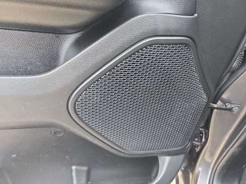 Used 2023 RAM 1500 Lone Star image 14