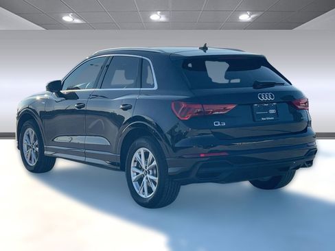 Certified 2025 Audi Q3 2.0T Premium Plus w/ Premium Plus Package image 3