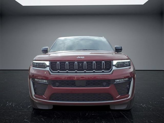Used 2026 Jeep Grand Cherokee Summit w/ Adv Protech Group IV AWD/4WD image 2