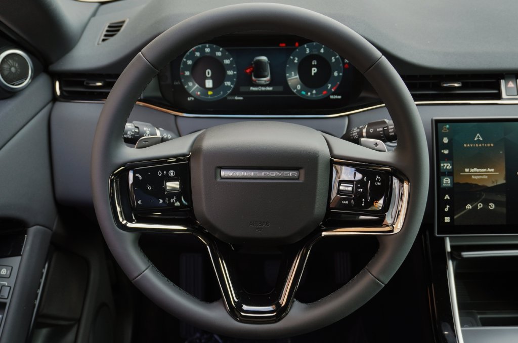 New 2026 Land Rover Range Rover Evoque S AWD/4WD image 16