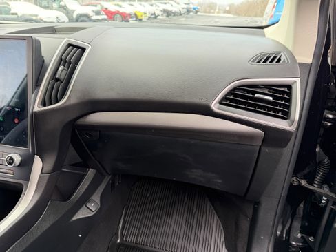 Certified 2023 Ford Edge SEL w/ Convenience Package image 25