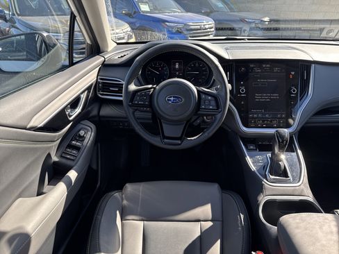 Certified 2025 Subaru Outback Onyx Edition image 11