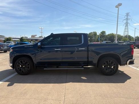 Used 2022 Chevrolet Silverado 1500 LTZ w/ Safety Package II AWD/4WD image 3