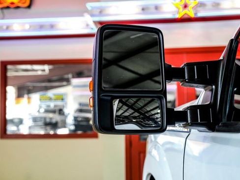 Used 2015 Ford F250 XLT w/ XLT Interior Package image 35