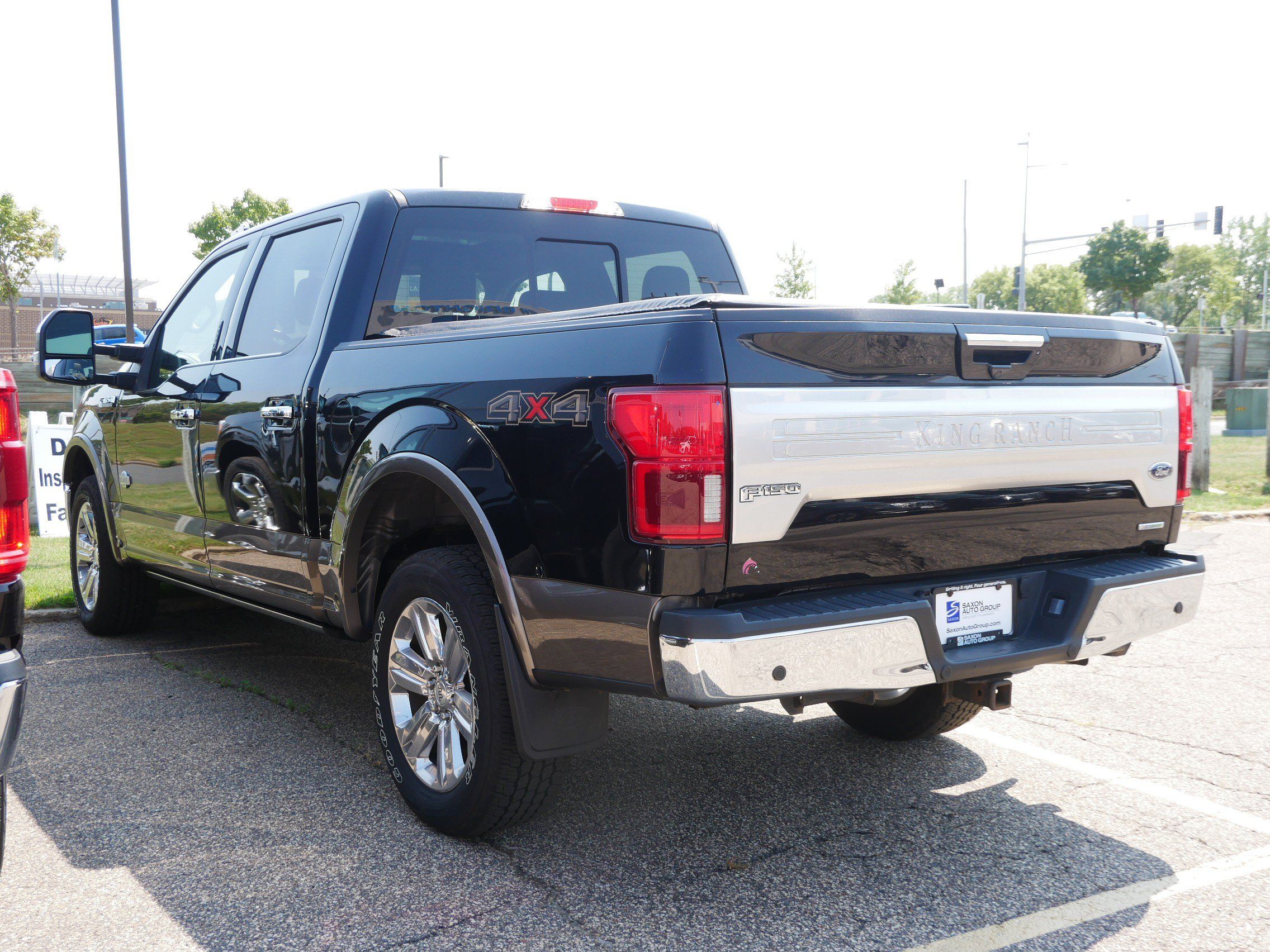 Used 2019 Ford F150 King Ranch w/ Equipment Group 601A Luxury AWD/4WD image 6