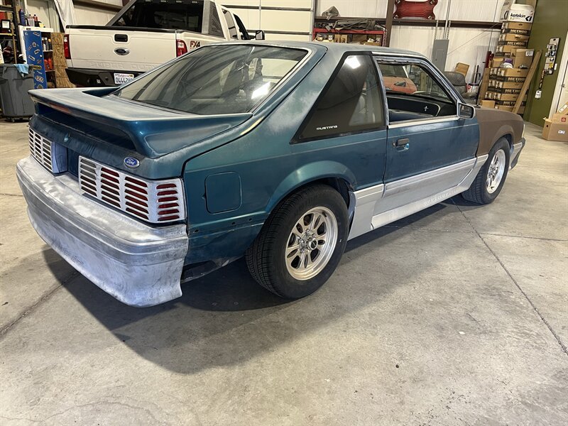 Used 1993 Ford Mustang GT RWD image 2