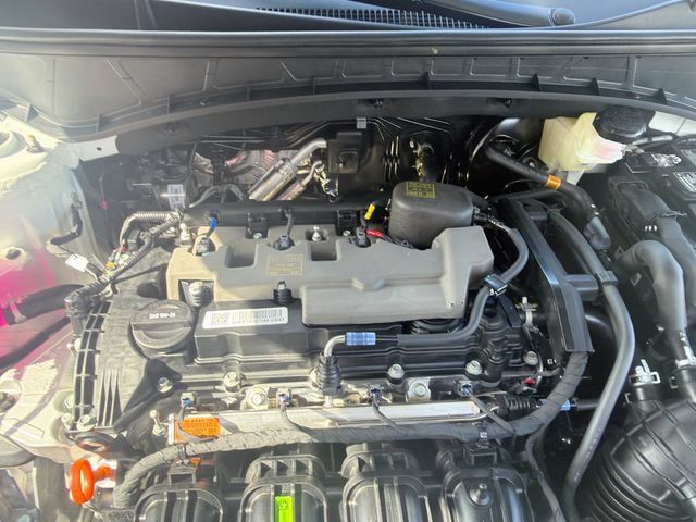 New 2026 Hyundai Tucson SE w/ Tow & Go Package FWD image 28