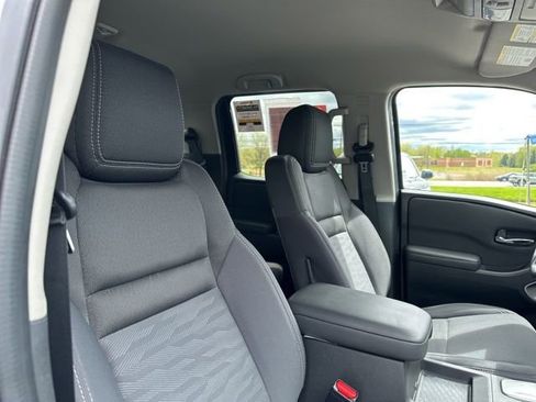 Certified 2023 Nissan Frontier SV w/ SV Convenience Package AWD/4WD image 21