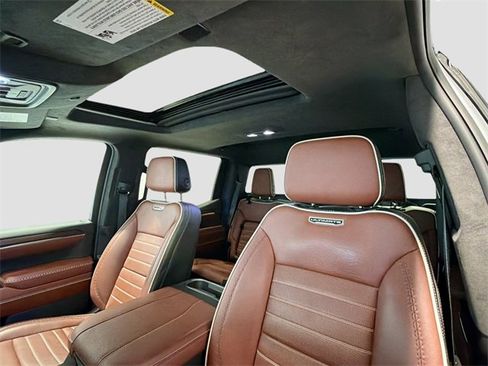 Used 2024 GMC Sierra 1500 Denali Ultimate image 21