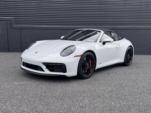 Certified 2023 Porsche 911 Targa 4 GTS image 6
