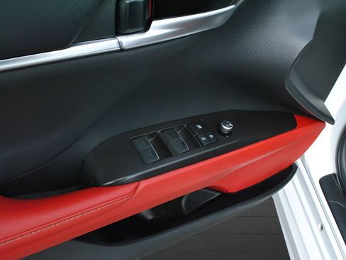 Certified 2024 Toyota Camry XSE w/ Cold Weather Package FWD image 12