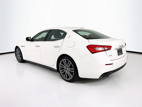 Used 2018 Maserati Ghibli S Q4 image 3