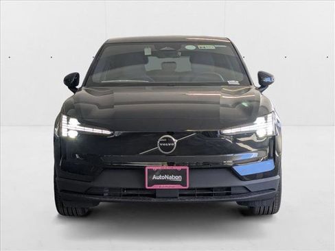 New 2025 Volvo EX30 Plus w/ Protection Package Premier image 5