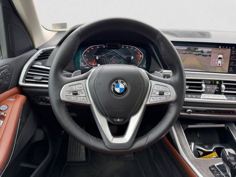 Used 2022 BMW X7 xDrive40i w/ Premium Package AWD/4WD image 15