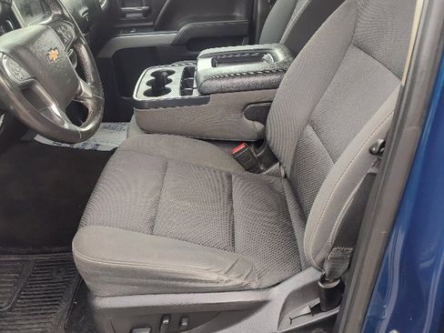 Used 2018 Chevrolet Silverado 1500 LT w/ All Star Edition image 31