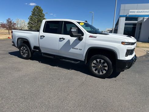 Used 2024 Chevrolet Silverado 2500 Custom w/ Custom Value Package AWD/4WD image 35