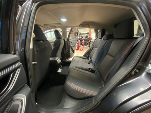 Used 2019 Subaru Crosstrek 2.0i Premium w/ Moonroof Package image 15