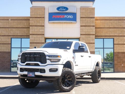 Used 2025 RAM 2500 Big Horn image 2