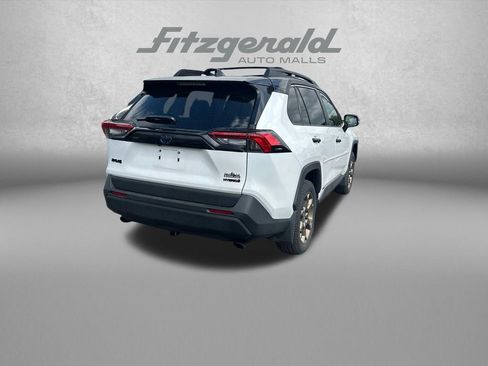 Used 2024 Toyota RAV4 AWD Hybrid w/ Weather Package image 7