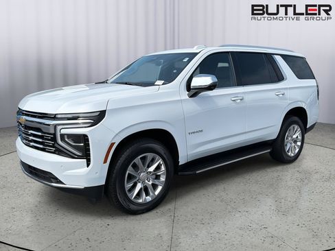 New 2026 Chevrolet Tahoe Premier w/ Sun And Tow Package AWD/4WD image 1