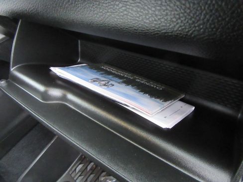 Used 2025 RAM 2500 Laramie image 87