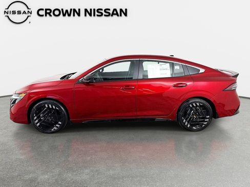New 2026 Nissan Sentra SR FWD image 8
