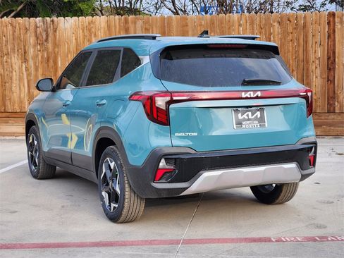 New 2026 Kia Seltos EX image 3