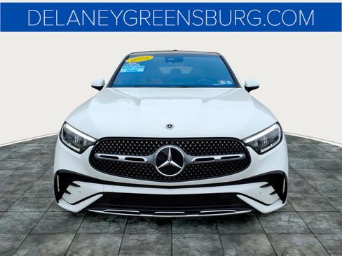 Used 2025 Mercedes-Benz GLC 300 4MATIC image 8