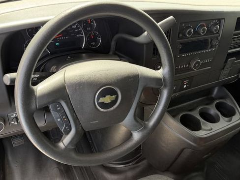 Used 2025 Chevrolet Express 2500 w/ Driver Convenience Package RWD image 10