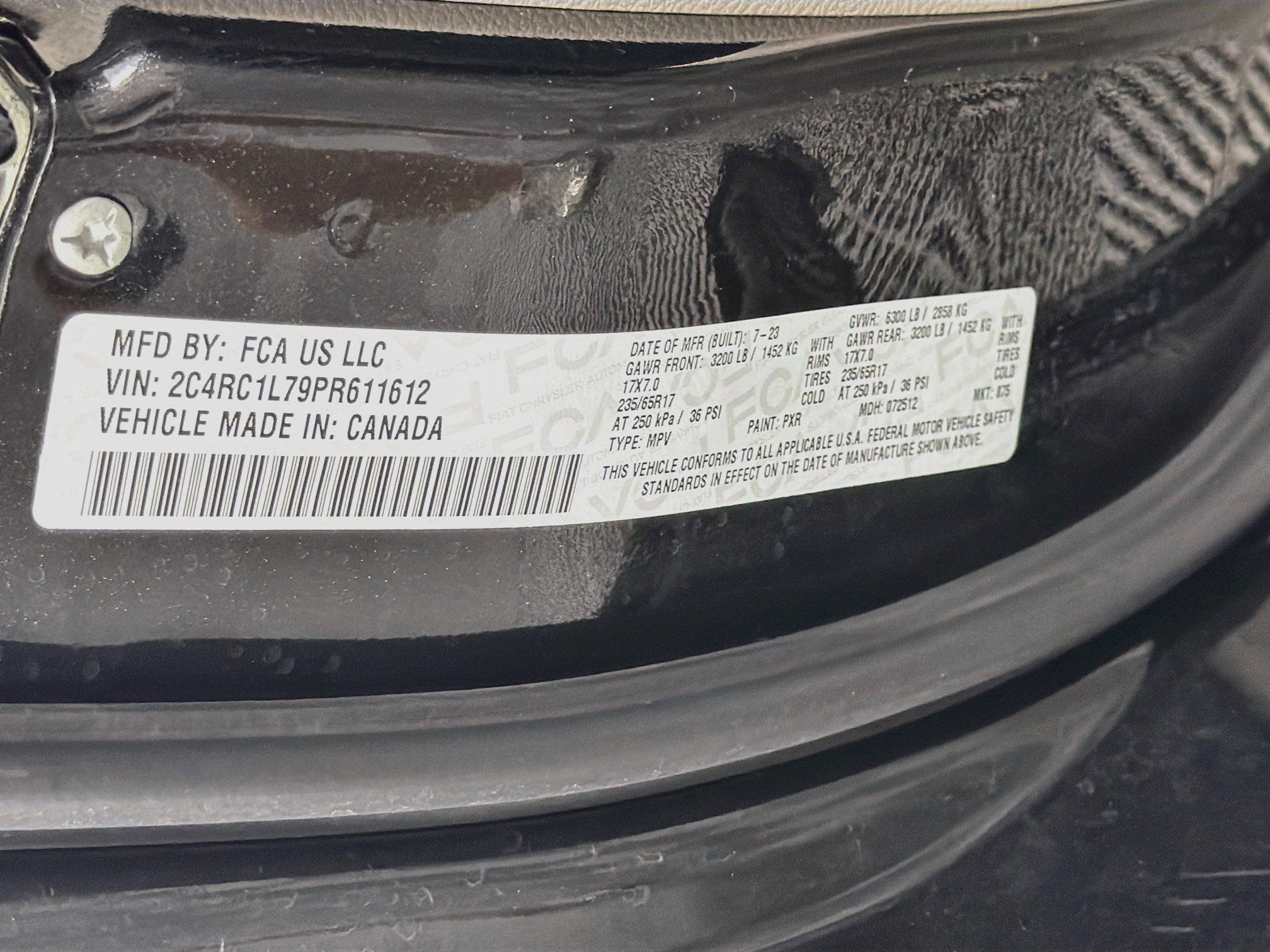 Used 2023 Chrysler Pacifica Touring-L FWD image 12