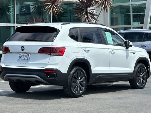 Used 2024 Volkswagen Taos S FWD image 4