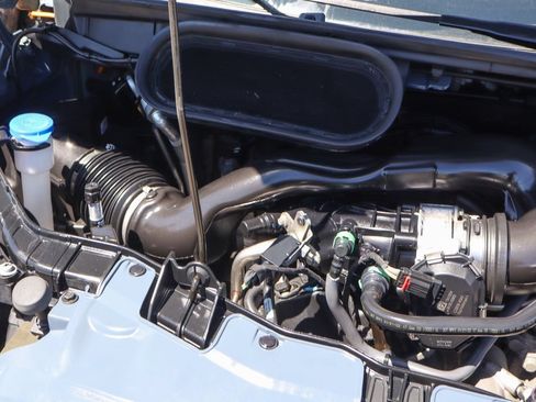 Used 2022 Ford Transit 350 DRW RWD image 12