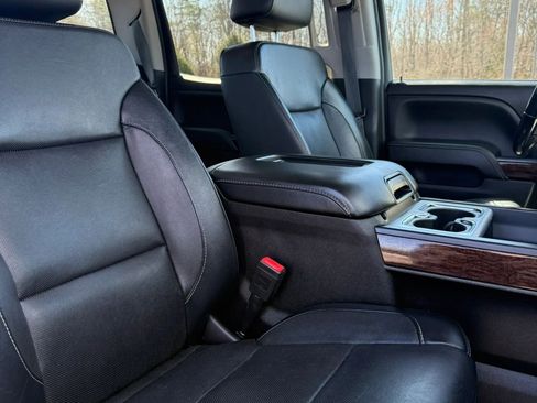 Used 2018 GMC Sierra 1500 SLT w/ SLT Premium Package AWD/4WD image 30