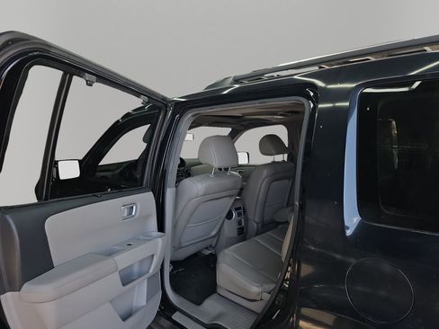 Used 2012 Honda Pilot Touring image 27