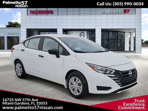 New 2025 Nissan Versa S w/ Trunk Package image 1
