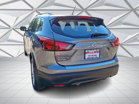 Used 2017 Nissan Rogue Sport SV image 8