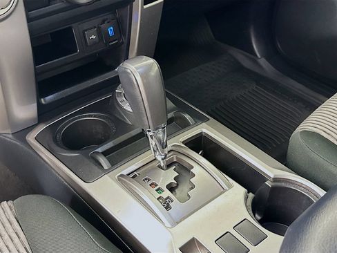 Certified 2023 Toyota 4Runner SR5 AWD/4WD image 19