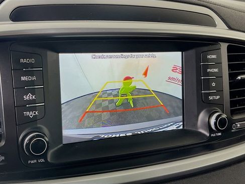 Used 2020 Kia Sorento EX AWD/4WD image 5