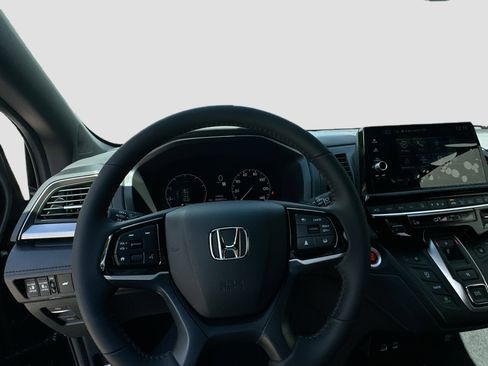 New 2026 Honda Odyssey Sport-L image 8
