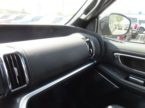 New 2026 Ford Expedition Max Platinum image 13