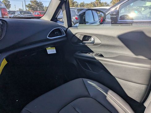 New 2026 Chrysler Voyager LX image 16