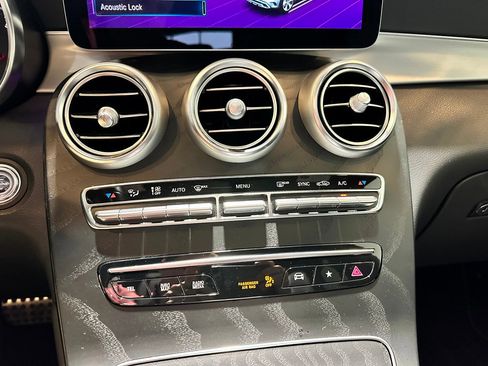 Certified 2022 Mercedes-Benz GLC 300 4MATIC image 25