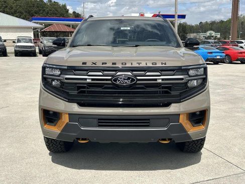 New 2026 Ford Expedition Tremor image 2