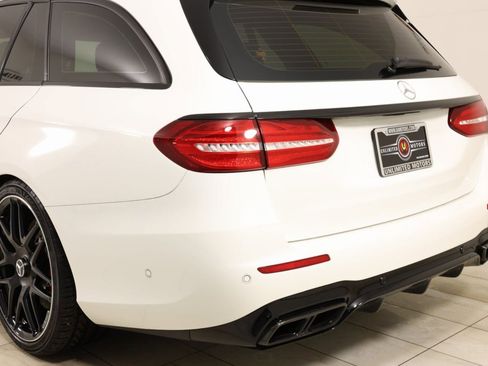 Used 2019 Mercedes-Benz E 63 AMG S w/ AMG Night Package image 43