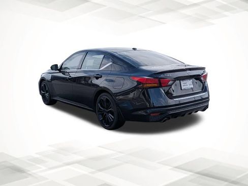 Used 2023 Nissan Altima 2.5 SR image 6